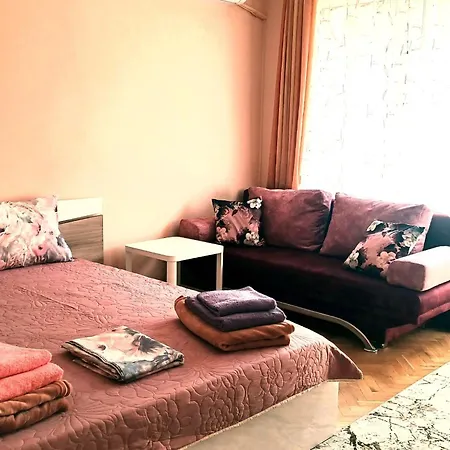 Serene Sky Apartment